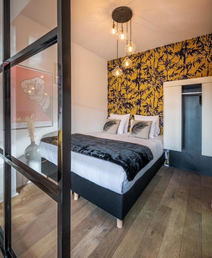 Mini Loft 1 Bedroom 2 Steps From Av Louise Brussels Exterior photo